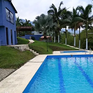 Blanco Y Negro Hotel